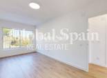 Revente - APPARTEMENT -
ORIHUELA COSTA - VILLAMARTÍN
