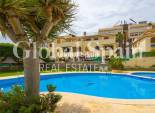 Wederverkoop - APPARTEMENT -
TORREVIEJA - La Mata
