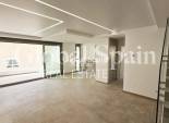Venta - ÁTICO -
TORREVIEJA - Paseo maritimo