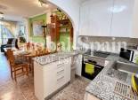 Wederverkoop - APPARTEMENT -
GUARDAMAR DEL SEGURA - El moncayo