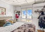 Wederverkoop - VILLA -
CIUDAD QUESADA