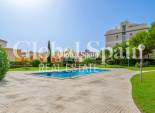 Resale - Apartment -
ORIHUELA COSTA - VILLAMARTÍN