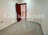 Venta - APARTAMENTO -
TORREVIEJA - Center
