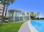 Revente - APPARTEMENT -
ORIHUELA COSTA - VILLAMARTÍN