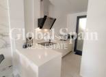 Resale - VILLA -
VILLAMARTÍN - Costa Blanca