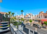 Odsprzedaż - WILLA  -
TORREVIEJA - 