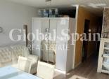 Wederverkoop - APPARTEMENT -
TORREVIEJA - Torrevieja