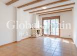 Resale - House -
ALGORFA