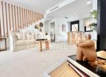 New Build - HOUSE -
COX - San Fernando