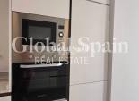 Wederverkoop - APPARTEMENT -
ORIHUELA - Urbanización Perla del Mar