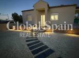Resale - VILLA -
CATRAL - Costa Blanca