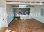 Resale - HOUSE -
CATRAL - Catral