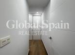 Wederverkoop - APPARTEMENT -
TORREVIEJA - Estacion de autobuses