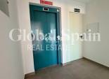 Wiederverkauf - WOHNUNG -
TORREVIEJA - Punta Prima