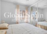 Resale - VILLA -
GUARDAMAR DEL SEGURA