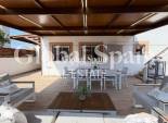 Wederverkoop - HUIS -
TORREVIEJA - Nueva Torrevieja