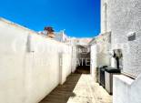 Resale - VILLA -
VILLAMARTÍN - Costa Blanca
