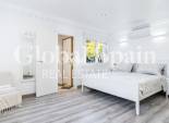 Resale - VILLA -
DEHESA DE CAMPOAMOR - Costa Blanca