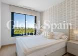 Wederverkoop - APPARTEMENT -
ORIHUELA - Inland