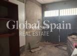 Resale - HOUSE -
JACARILLA - Inland