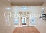 Wederverkoop - APPARTEMENT -
TORREVIEJA - Estacion de autobuses