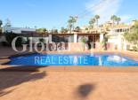 Wiederverkauf - VILLA -
TORREVIEJA - Costa Blanca