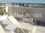 Odsprzedaż - WILLA  -
ORIHUELA COSTA - 
