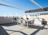 Revente - APPARTEMENT -
ORIHUELA COSTA - VILLAMARTÍN