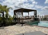 Wiederverkauf - WOHNUNG -
LAS COLINAS GOLF RESORT - Costa Blanca
