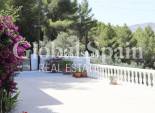 Resale - VILLA -
PARCENT - Inland