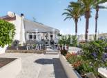 Wederverkoop - VILLA -
TORREVIEJA - Costa Blanca
