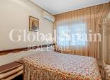 Wederverkoop - APPARTEMENT -
TORREVIEJA - Torrevieja
