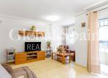 Resale - APARTMENT -
TORREVIEJA - Centro