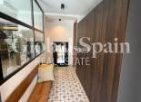 Revente - APPARTEMENT -
TORREVIEJA - Estacion de autobuses