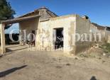 Resale - HOUSE -
ALBATERA - Inland
