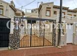 Revente - APPARTEMENT -
ORIHUELA COSTA - Punta Prima