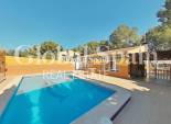 Wederverkoop - VILLA -
TORREVIEJA - LOS BALCONES - LOS ALTOS
