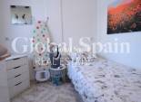 Wederverkoop - HUIS -
ORIHUELA COSTA - Playa Flamenca