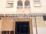 Revente - APPARTEMENT -
TORREVIEJA - Estacion de autobuses
