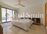 Resale - VILLA -
CALLOSA D'EN SARRIÀ - Costa Blanca