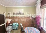 Resale - HOUSE -
TORREVIEJA - Playa del Cura