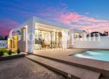 Revente - VILLA -
EL CHAPARRAL - Inland
