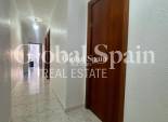 Wiederverkauf - WOHNUNG -
TORREVIEJA - Torrevieja