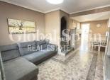 Wederverkoop - HUIS -
LA ZENIA - Costa Blanca