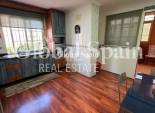 Venta - VILLA -
TORREVIEJA - Zona Los Frutales