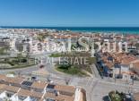 Resale - VILLA -
PILAR DE LA HORADADA - Costa Blanca