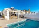 Odsprzedaż - WILLA  -
TORREVIEJA - 