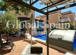 Resale - VILLA -
ORIHUELA COSTA - La Regia