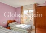 Revente - PENTHOUSE -
TORREVIEJA - Playa De Los Náufragos