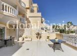 Venta - APARTAMENTO -
GUARDAMAR DEL SEGURA